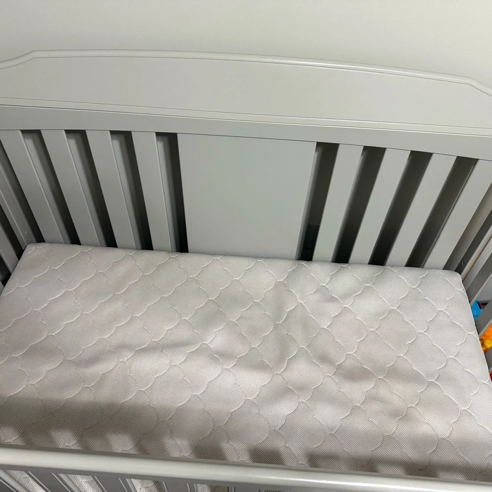 Newton Grey Quilted Mattress Cover